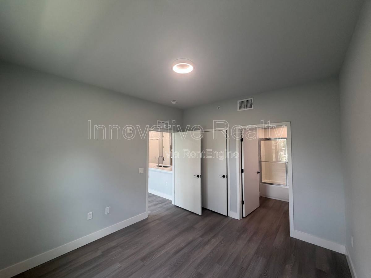 Apartment for rent at 2240 Florida Dr, Deltona, FL 32738