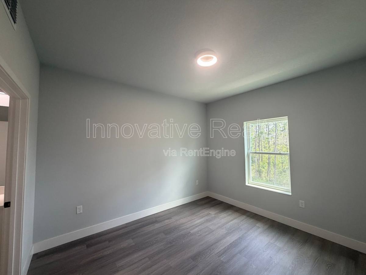Apartment for rent at 2240 Florida Dr, Deltona, FL 32738