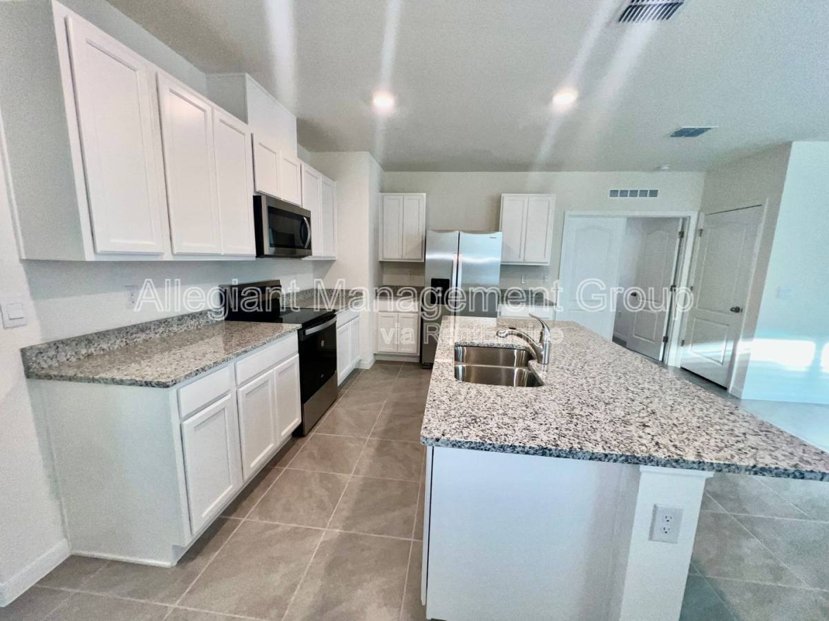 House for rent at 7086 Cattle Egret Dr, Saint Cloud, FL 34773