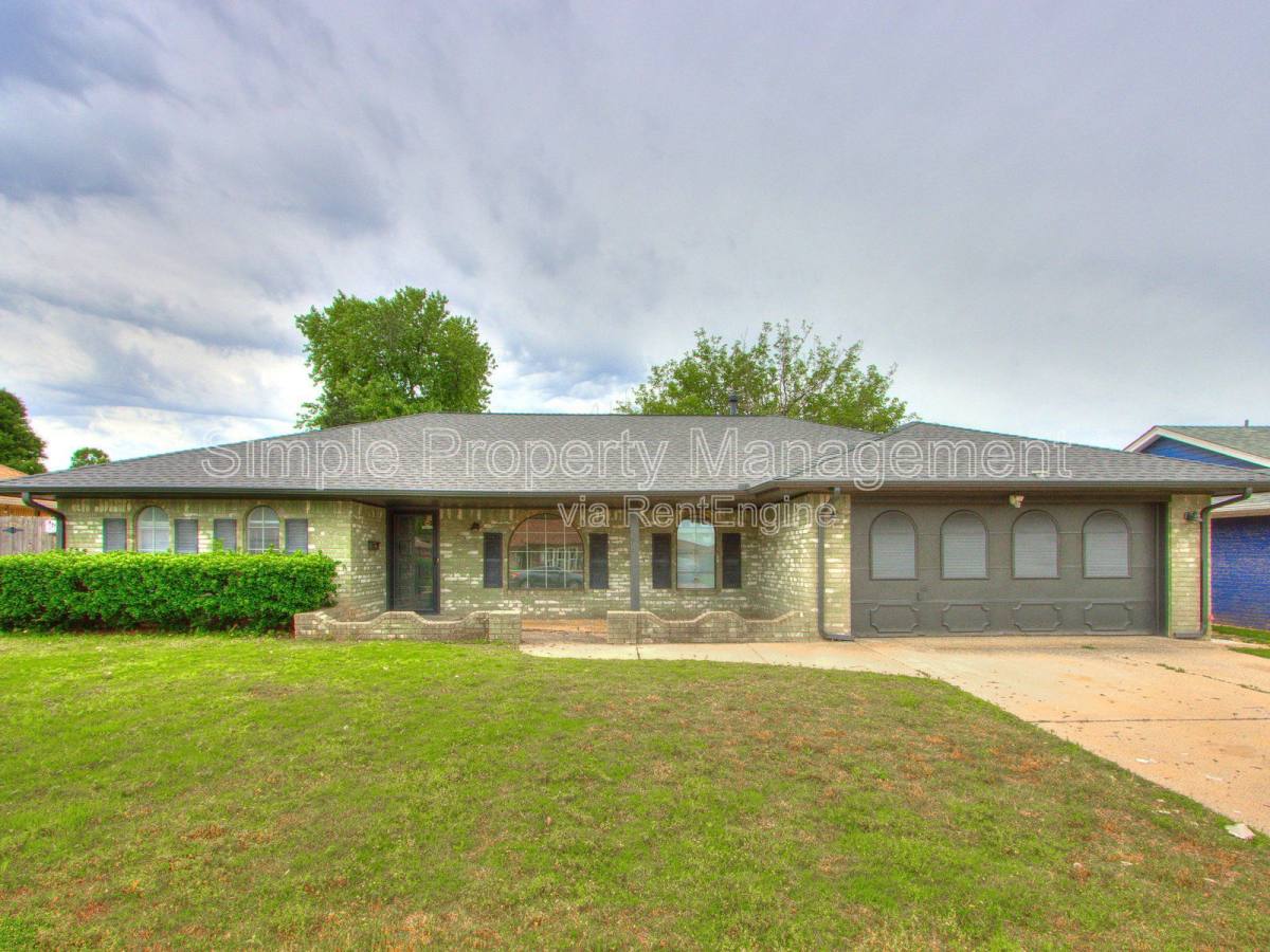 House for rent at 5816 NW 90th St, Oklahoma City, OK 73132