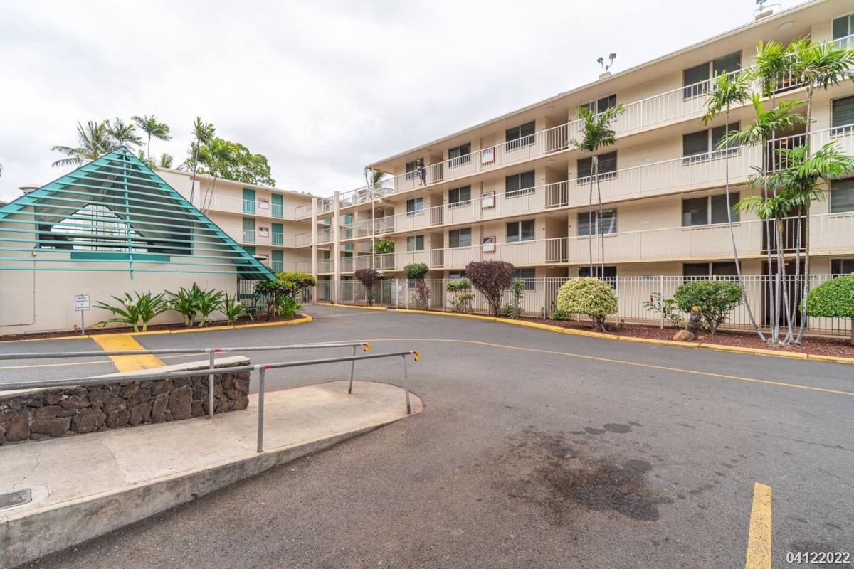 Condo for rent at 85-175 Farrington Highway B121, Waianae, HI 96792