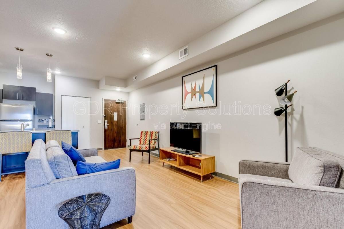 Apartment for rent at 950 4th St NW #203, Albuquerque, NM 87102