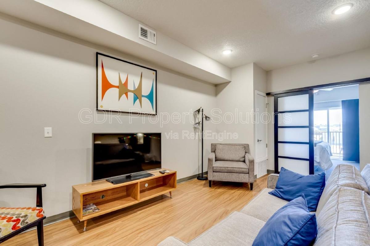 Apartment for rent at 950 4th St NW #203, Albuquerque, NM 87102