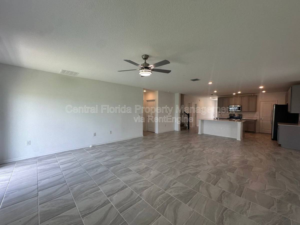 House for rent at 373 Pineywoods St, Saint Cloud, FL 34772