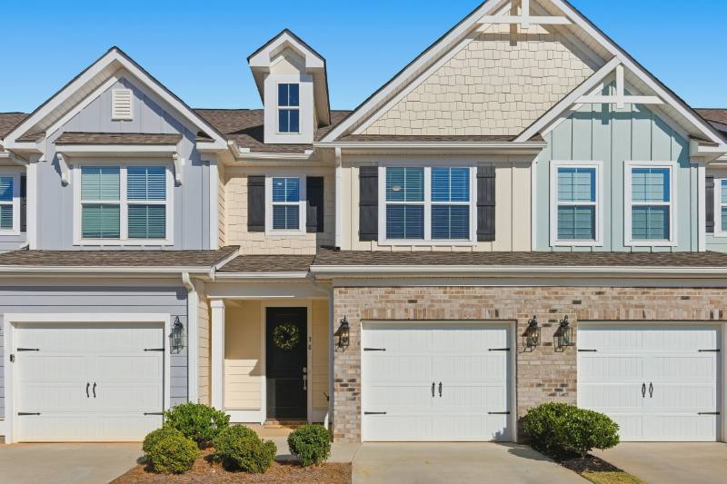Townhouse for rent at 38 Red Horse Way, Greer, SC 29651