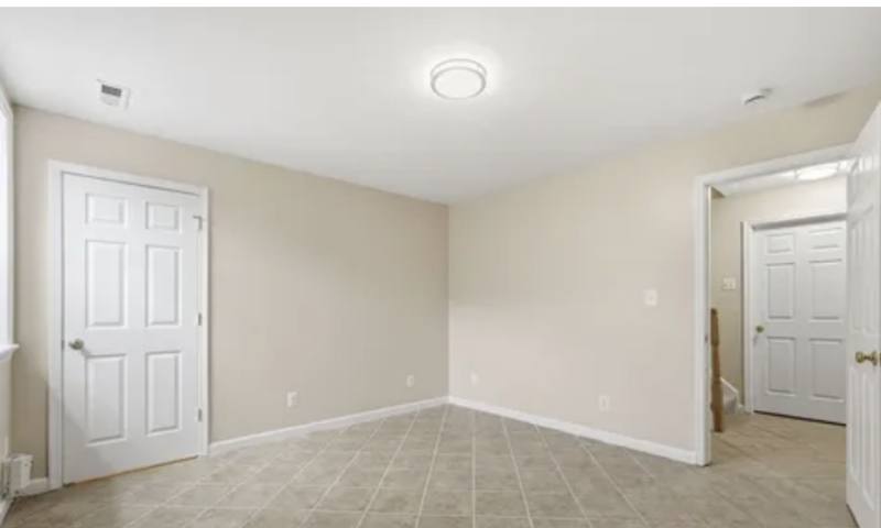 House for rent at 8310 Rolling Rd #B, Manassas, VA 20110