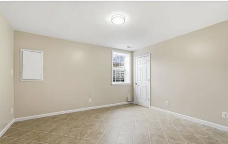House for rent at 8310 Rolling Rd #B, Manassas, VA 20110