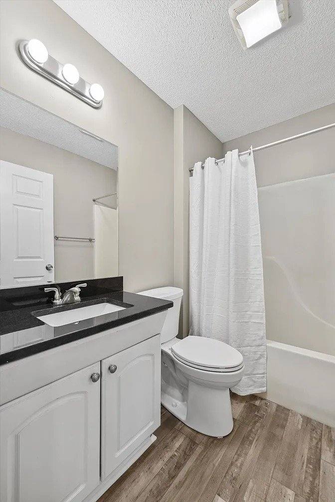 Apartment for rent at 1469 Hickory Grove Rd #B, Ringgold, GA 30736