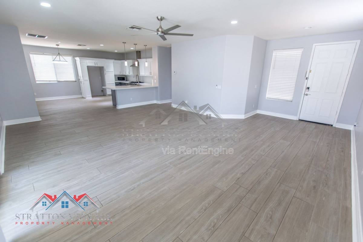 House for rent at 3068 E Ravenswood Dr, Gilbert, AZ 85298