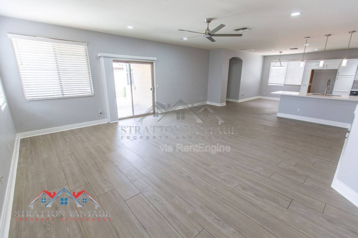 House for rent at 3068 E Ravenswood Dr, Gilbert, AZ 85298