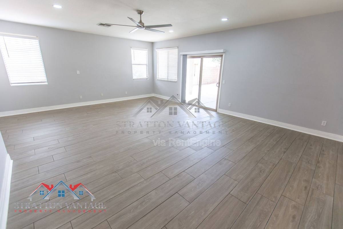 House for rent at 3068 E Ravenswood Dr, Gilbert, AZ 85298