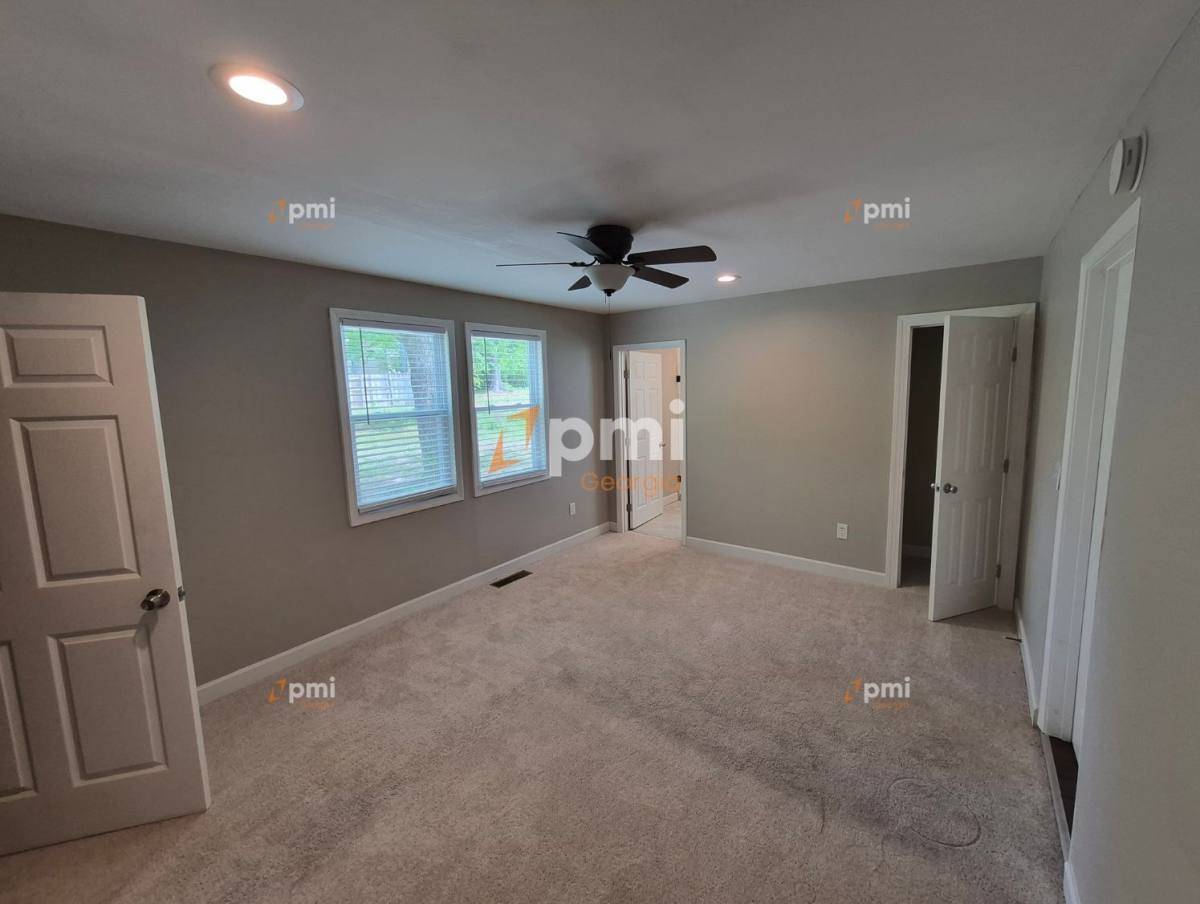 House for rent at 365 Elder St, Fairburn, GA 30213