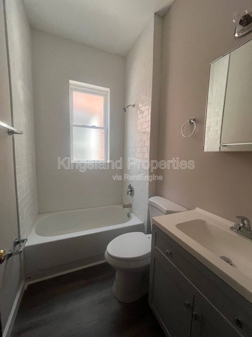 Apartment for rent at 4578 Evans Ave #A, Saint Louis, MO 63113