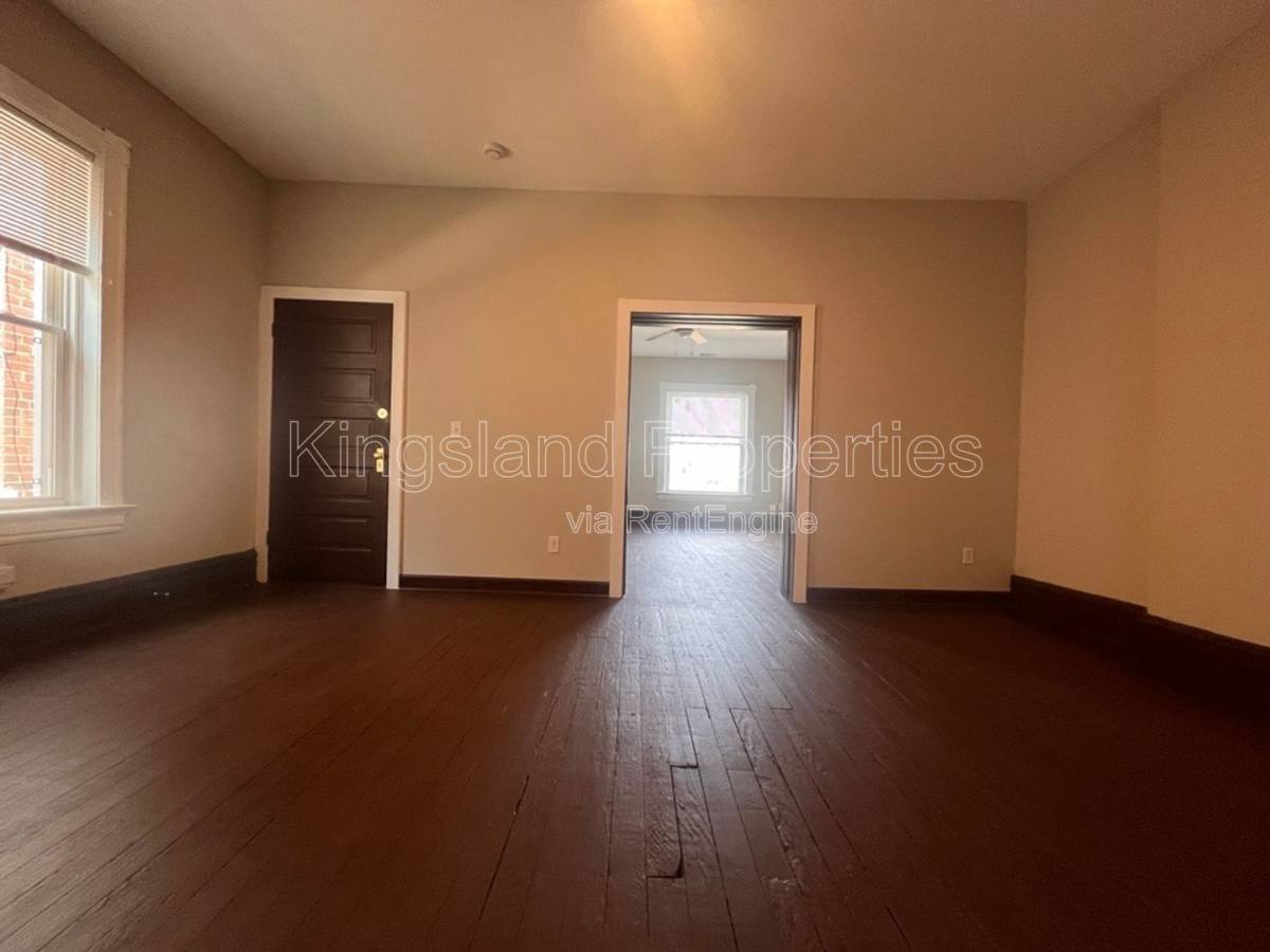 Apartment for rent at 4578 Evans Ave #A, Saint Louis, MO 63113