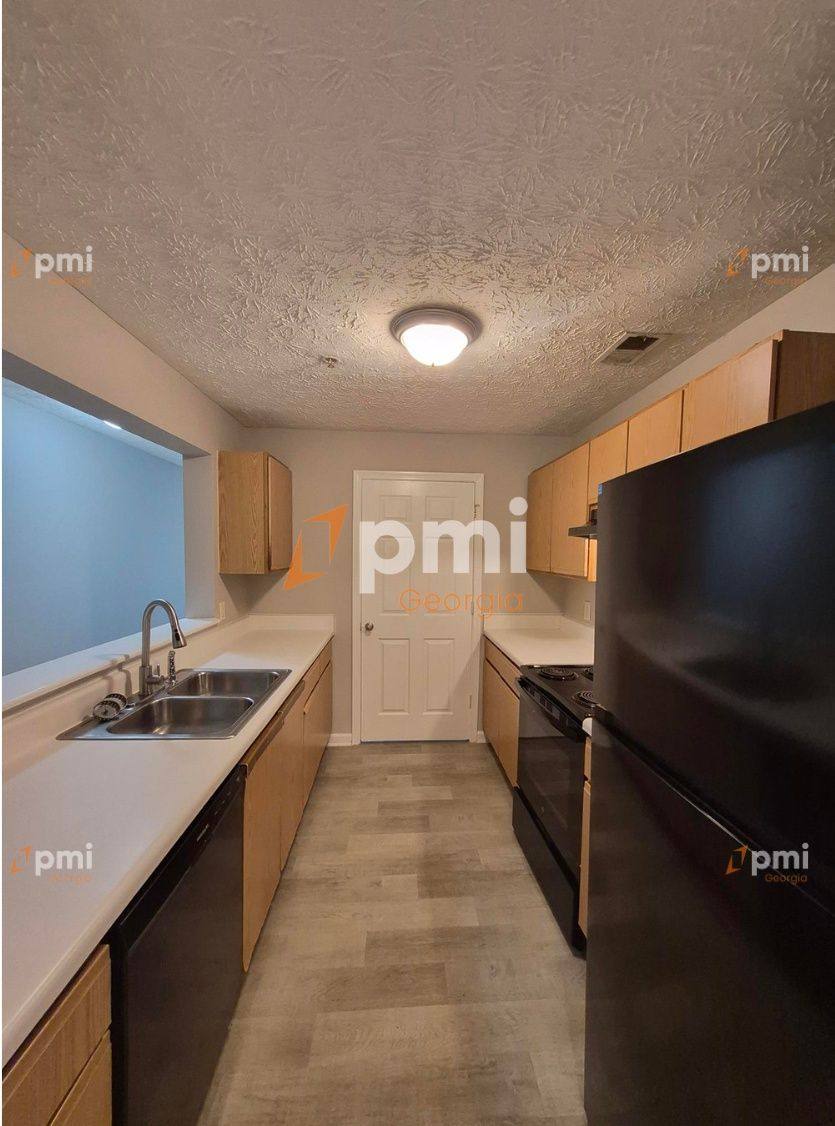 Condo for rent at 2204 Fairington Village Dr, Lithonia, GA 30038