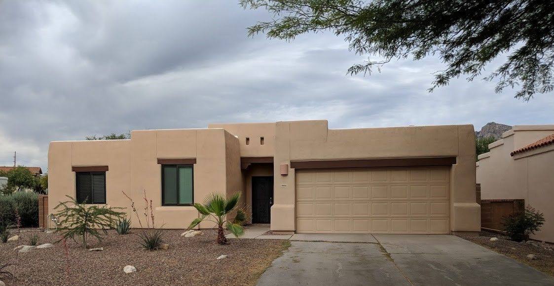 House for rent at 10352 N Fox Croft Lane, Tucson, AZ 85737