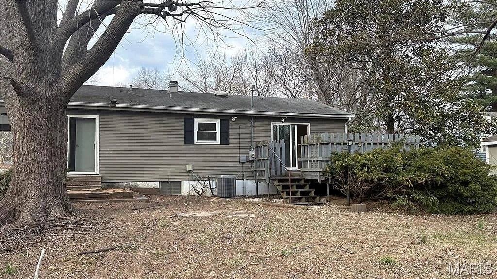 House for rent at 1072 Prigge Rd, Saint Louis, MO 63138