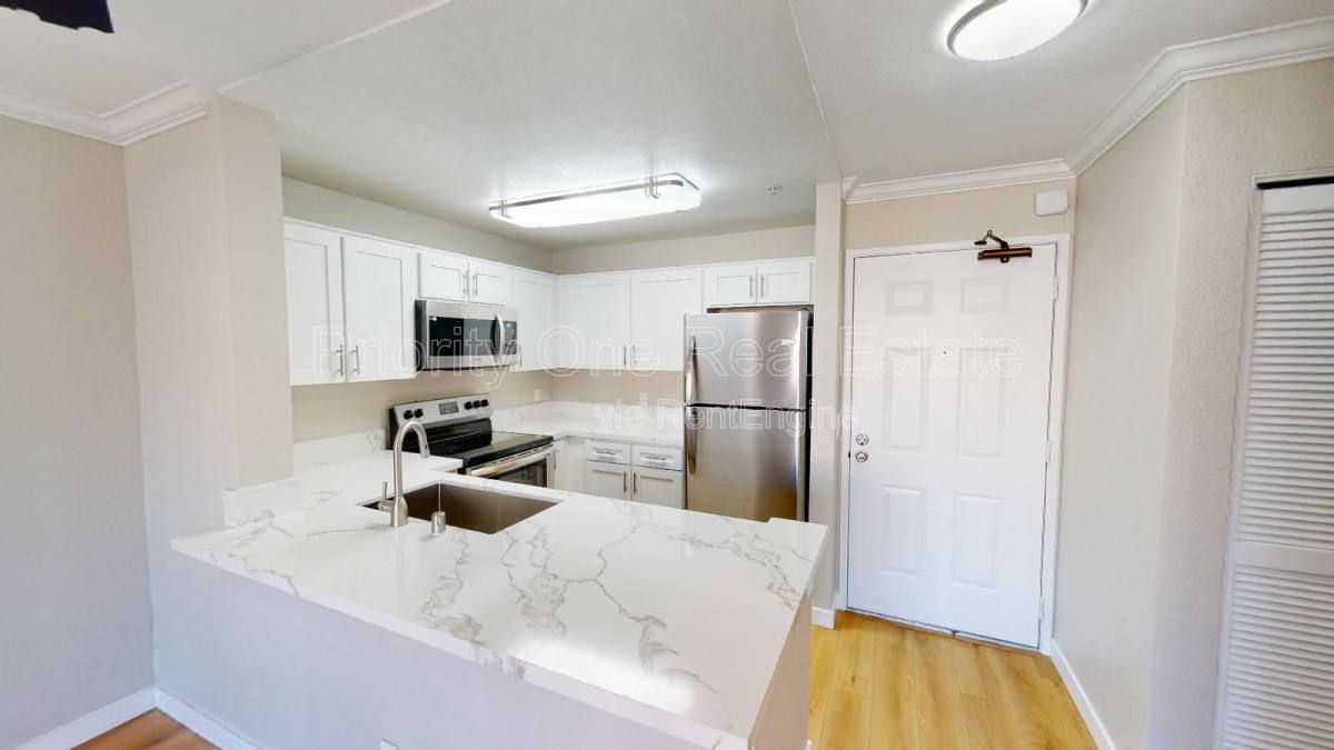 Apartment for rent at 8889 Caminito Plaza Centro #7339, San Diego, CA 92122