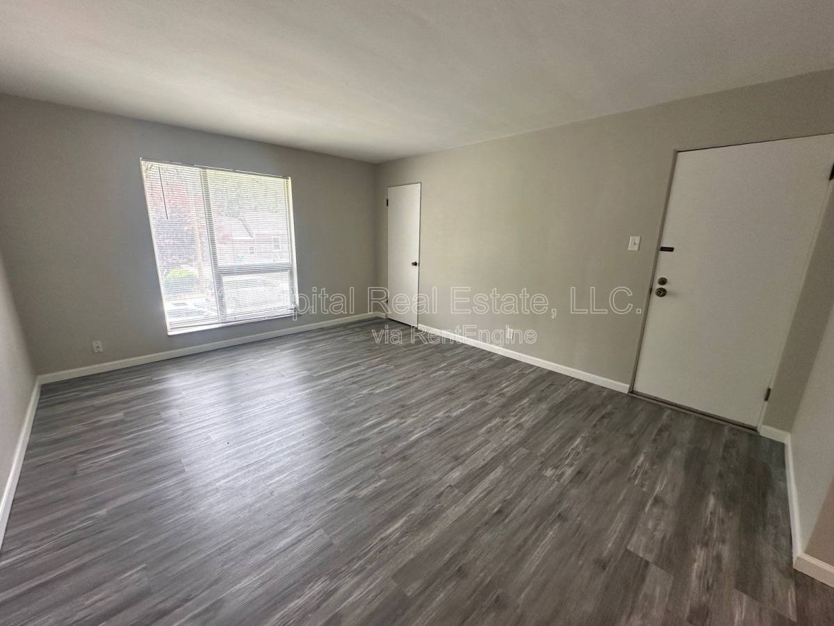 Apartment for rent at 219 N 48th St #4, Belleville, IL 62226
