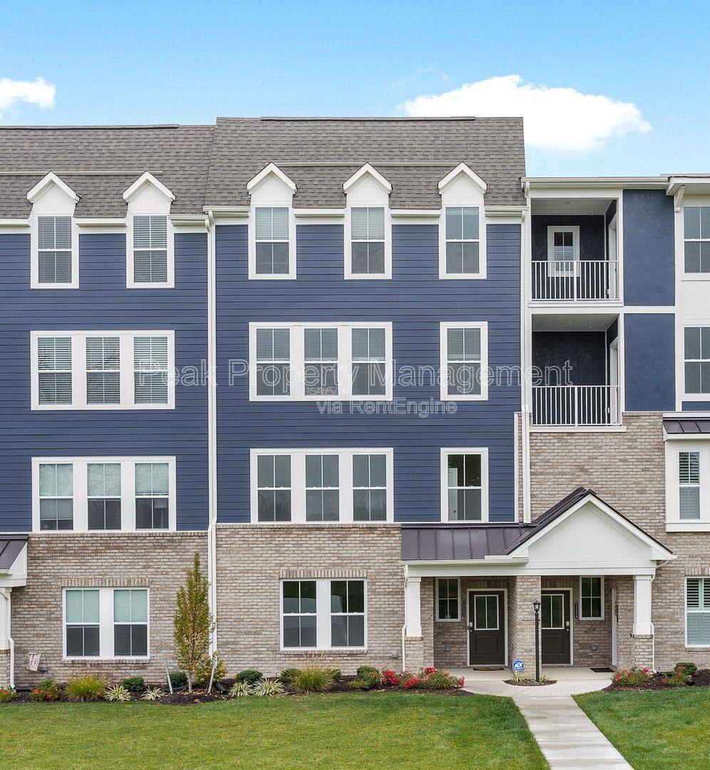 Townhouse for rent at 14445 Hancock Towns Dr, Chesterfield, VA 23832