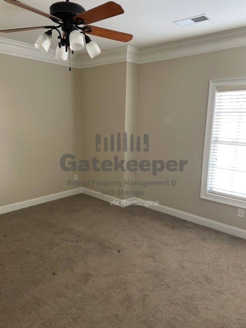 Townhouse for rent at 607 Lexington Village, Peachtree City, GA 30269