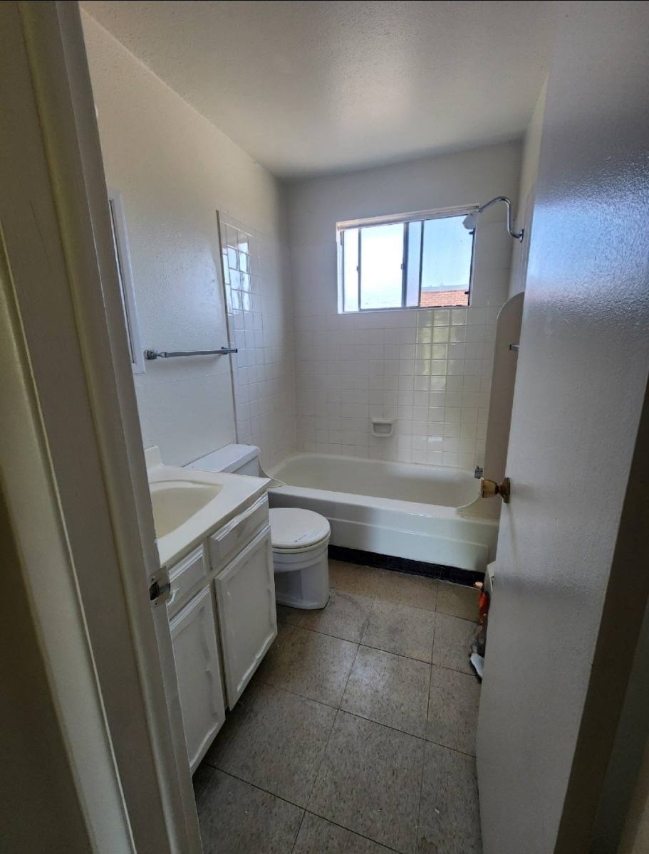 Apartment for rent at 3301 S Washington St #206, Englewood, CO 80113