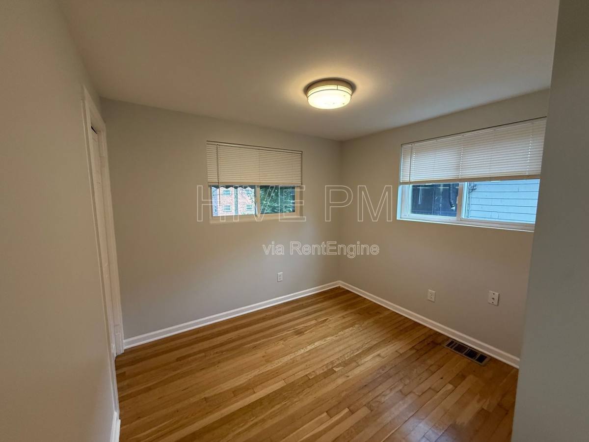 Apartment for rent at 5425 Stewart Ave #4, Cincinnati, OH 45227