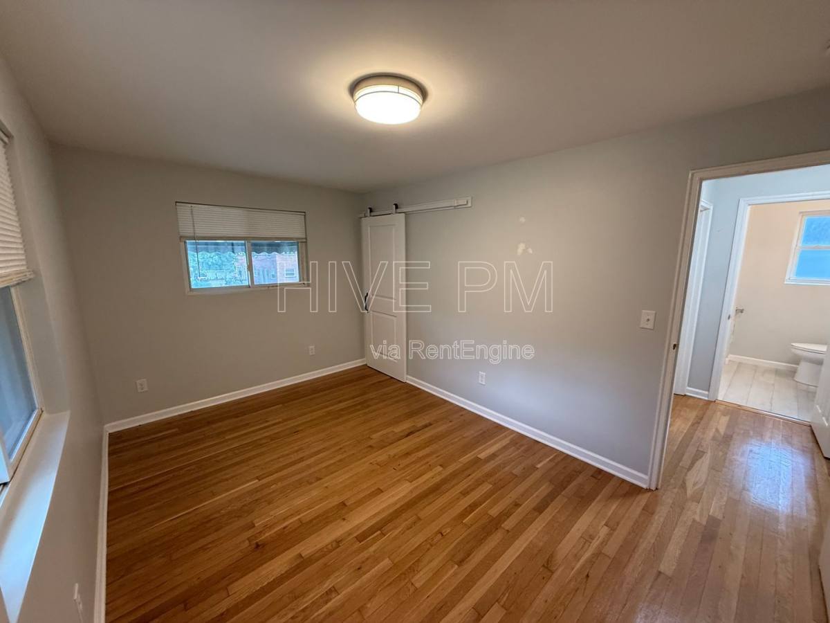 Apartment for rent at 5425 Stewart Ave #4, Cincinnati, OH 45227
