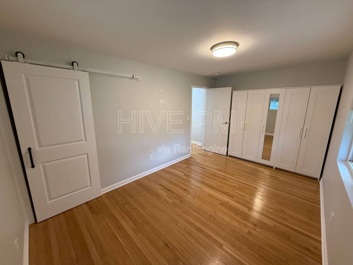 Apartment for rent at 5425 Stewart Ave #4, Cincinnati, OH 45227