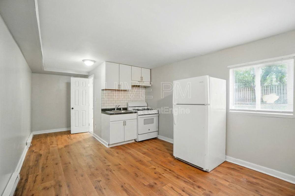Apartment for rent at 39 Wuest St #5, Cincinnati, OH 45217