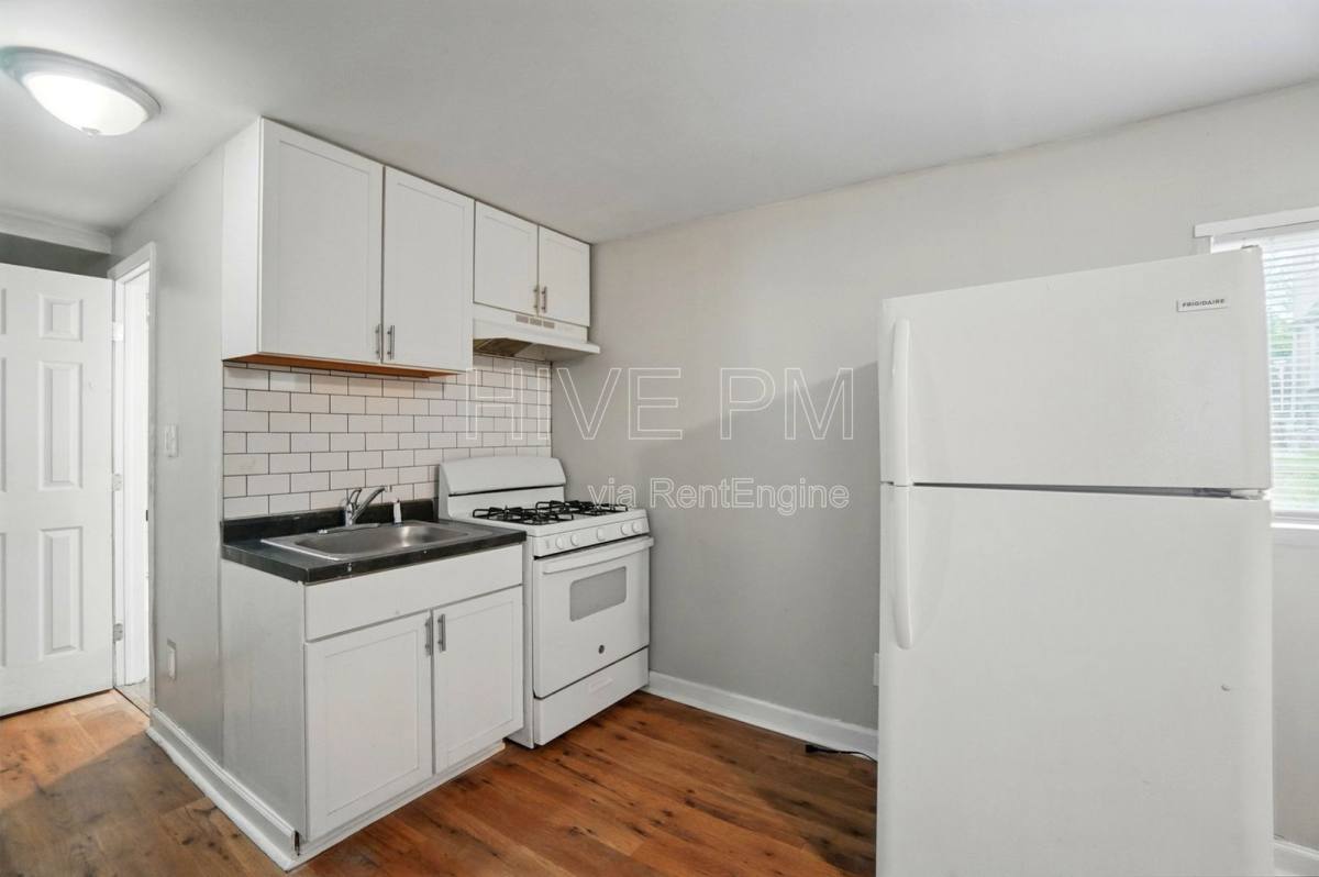 Apartment for rent at 39 Wuest St #5, Cincinnati, OH 45217