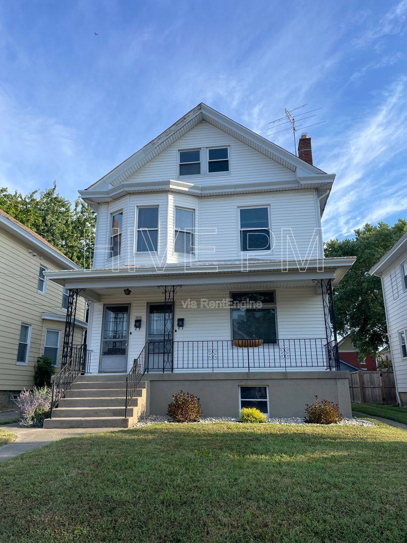 Apartment for rent at 2418 Robertson Ave #2, Cincinnati, OH 45212