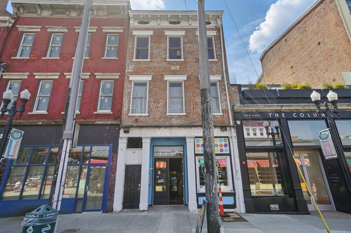 Apartment for rent at 107 W Elder St #B, Cincinnati, OH 45202