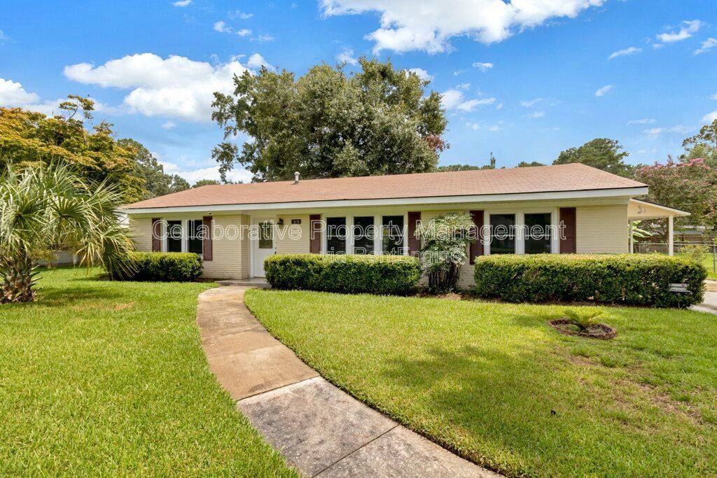 House for rent at 319 Tanglewood Rd, Savannah, GA 31419