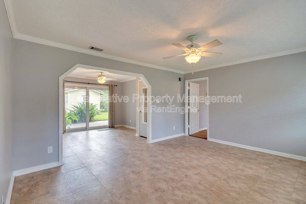 House for rent at 319 Tanglewood Rd, Savannah, GA 31419