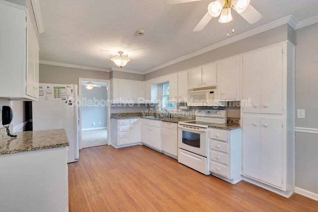 House for rent at 319 Tanglewood Rd, Savannah, GA 31419