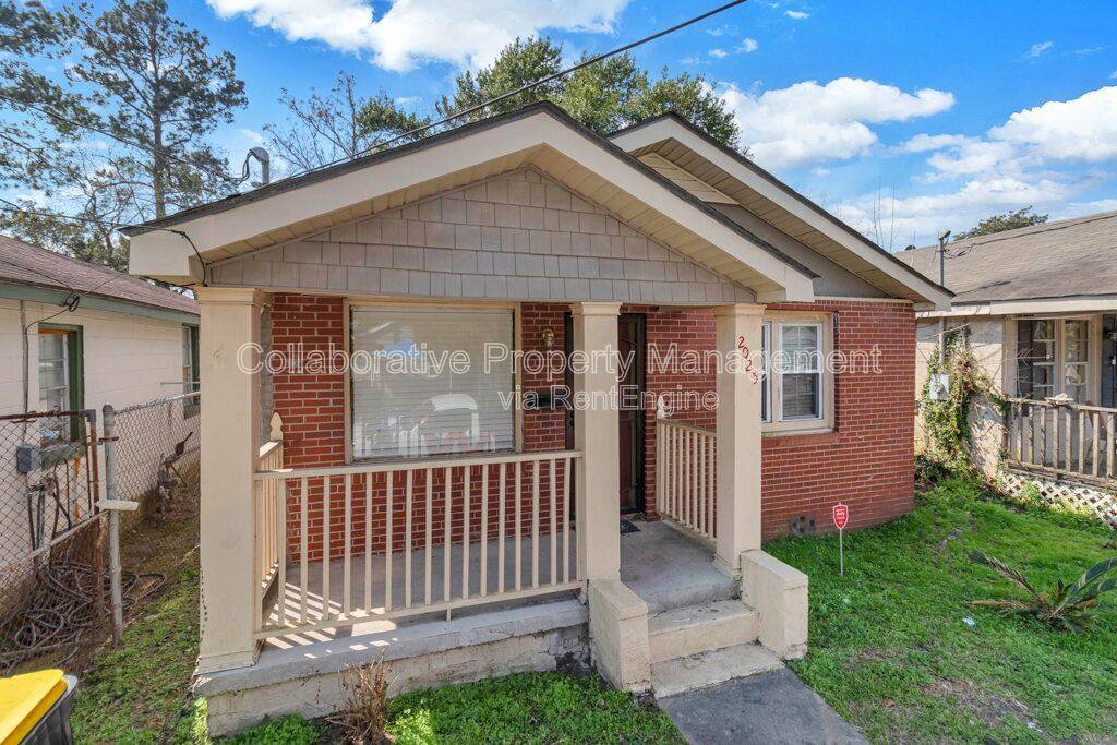 House for rent at 2025 Eppinger St, Savannah, GA 31415