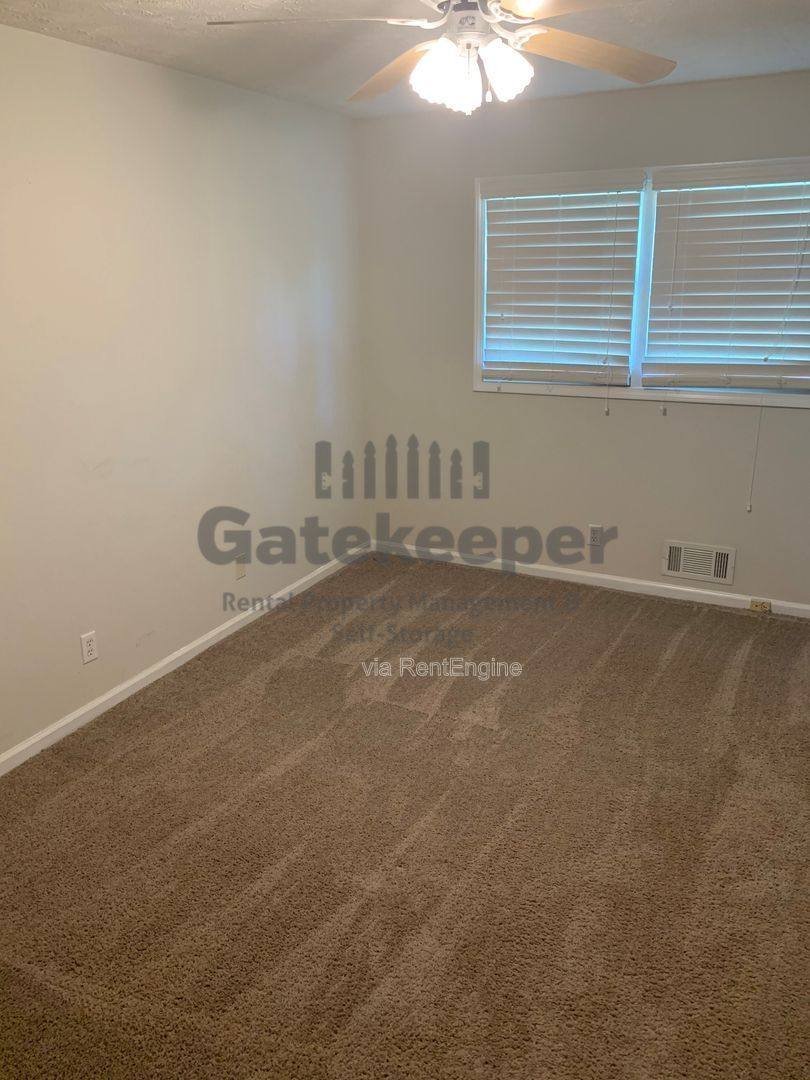 House for rent at 216 Ginger Cake Rd, Fayetteville, GA 30214