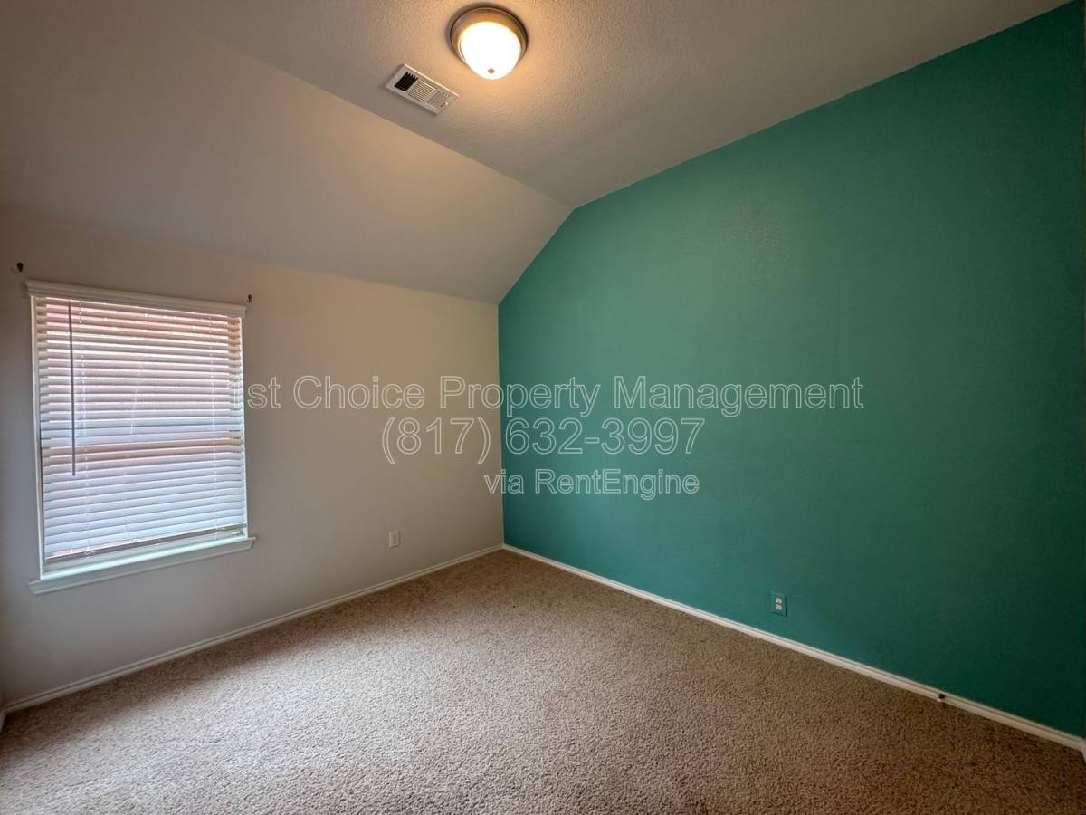 House for rent at 712 Long Iron Dr, Fort Worth, TX 76108