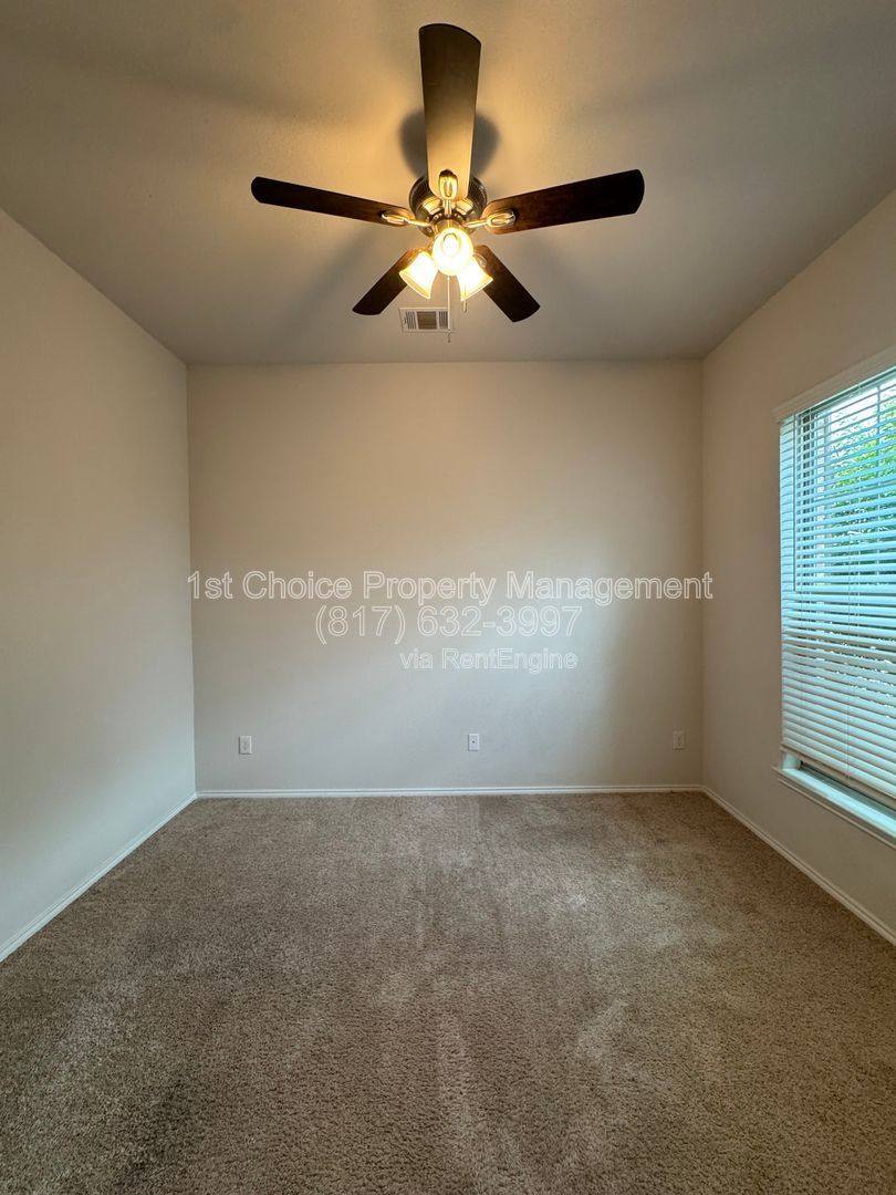 House for rent at 712 Long Iron Dr, Fort Worth, TX 76108