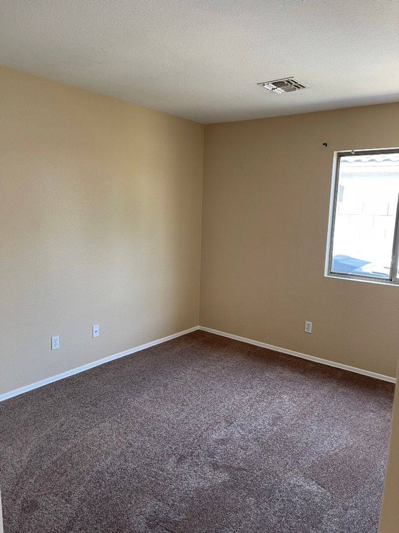 House for rent at 13365 W Canyon Creek Dr, Surprise, AZ 85374
