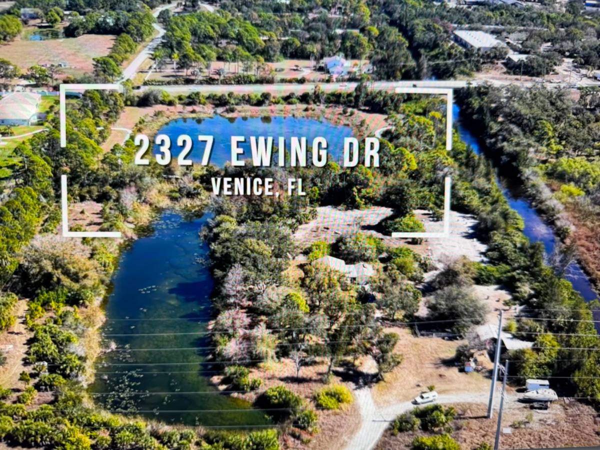House for rent at 2327 Ewing Dr, Venice, FL 34292