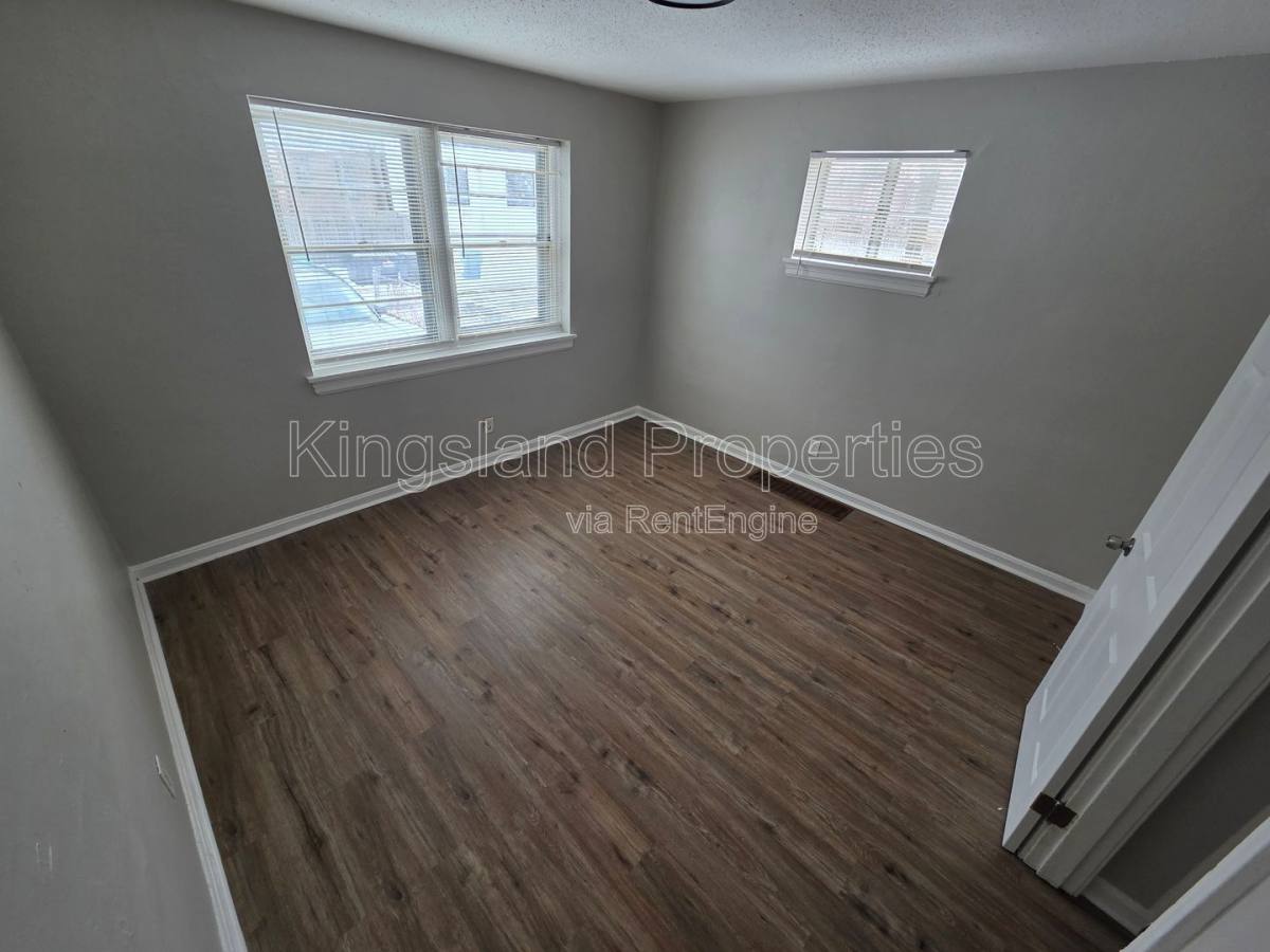Apartment for rent at 4752 Pennsylvania Ave #4754, Saint Louis, MO 63111
