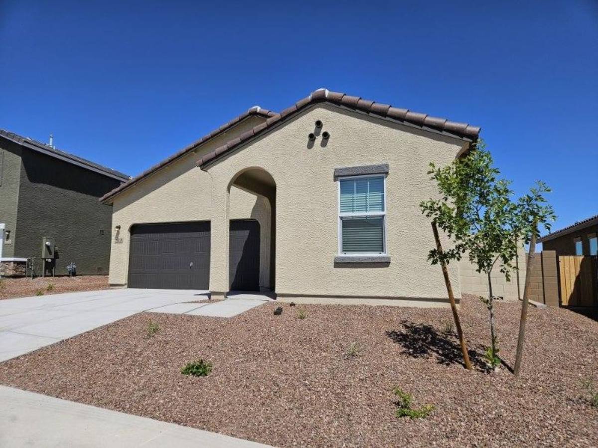 House for rent at 20120 W Palo Verde Dr, Litchfield Park, AZ 85340