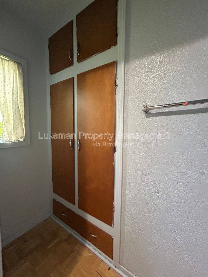 Apartment for rent at 5816 Vermont Ave, Portage, MI 49024