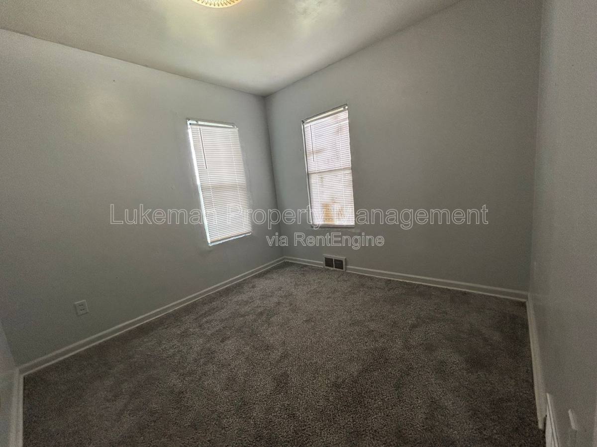 Apartment for rent at 5816 Vermont Ave, Portage, MI 49024