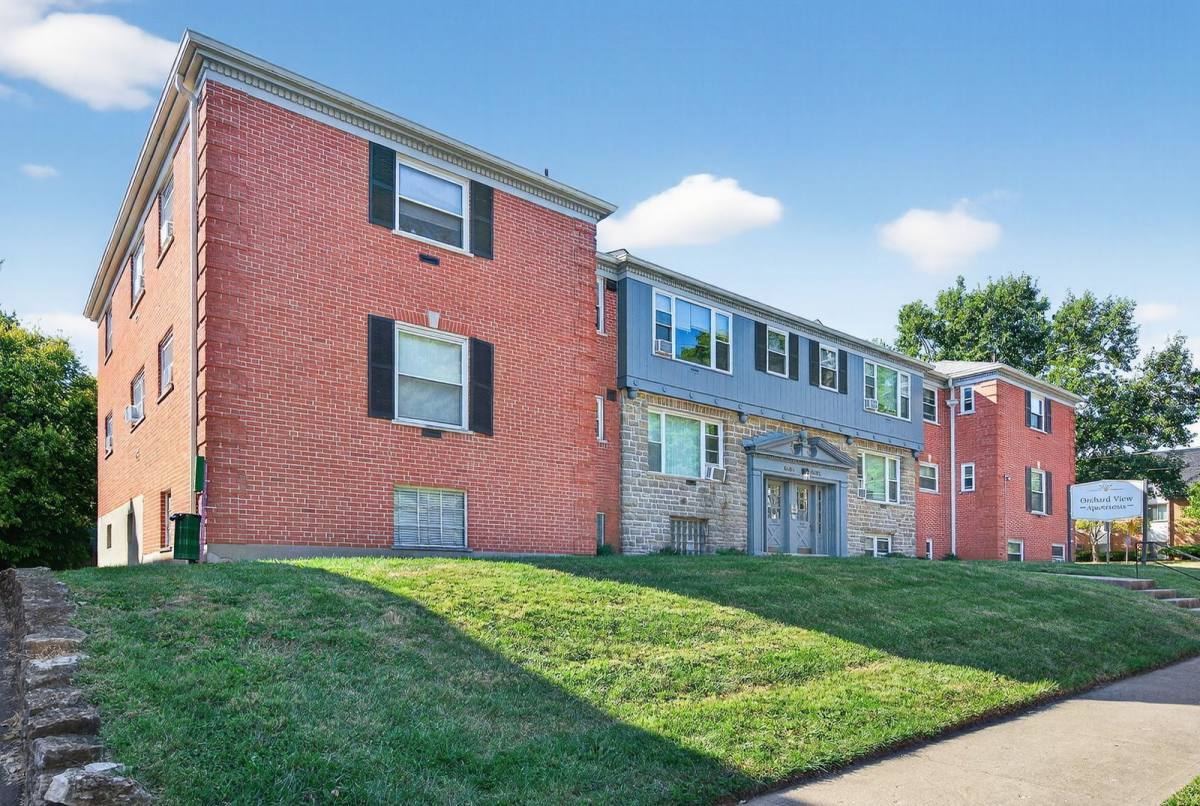 Apartment for rent at 6402 Montgomery Rd #2, Cincinnati, OH 45213