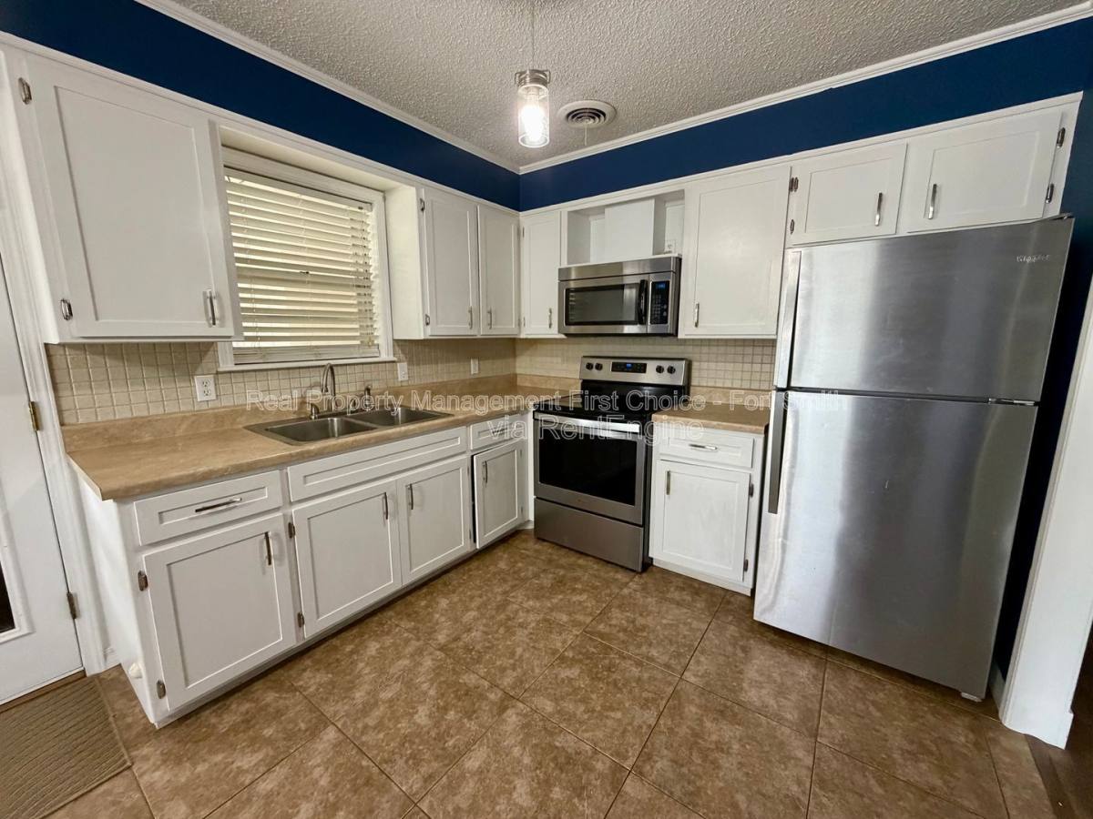 House for rent at 3 Cowden Court, Van Buren, AR 72956