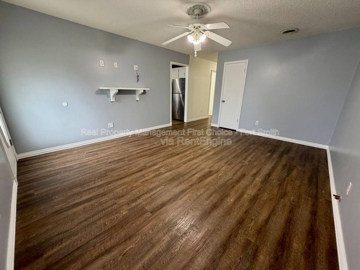 House for rent at 3 Cowden Court, Van Buren, AR 72956
