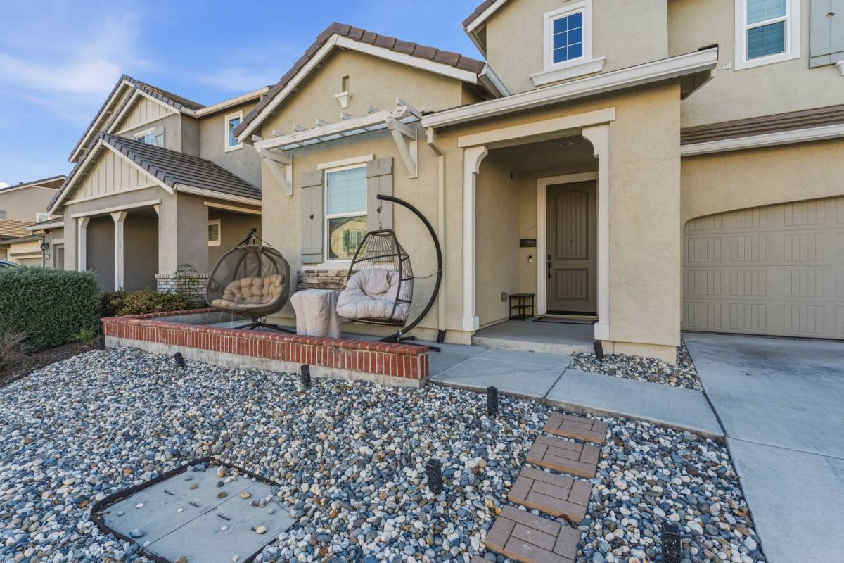 House for rent at 936 Bergenia St, Vacaville, CA 95687
